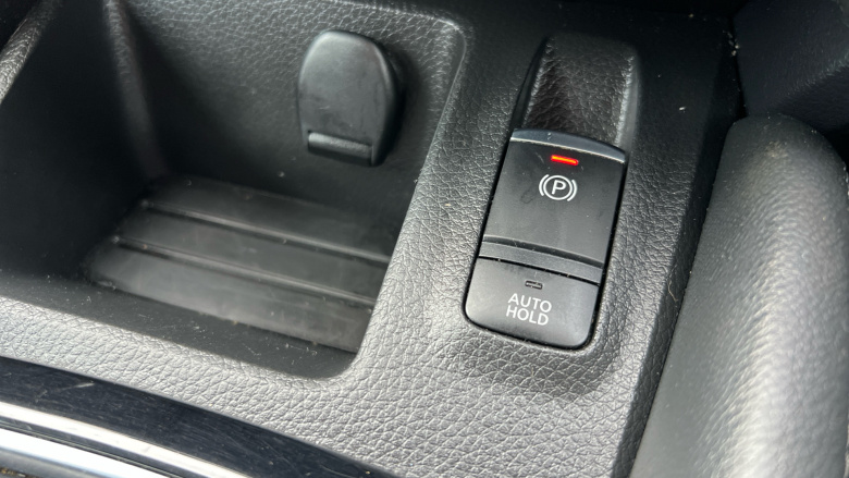 Nissan Qashqai 1.5 dCi Acenta 5dr Diesel Hatchback